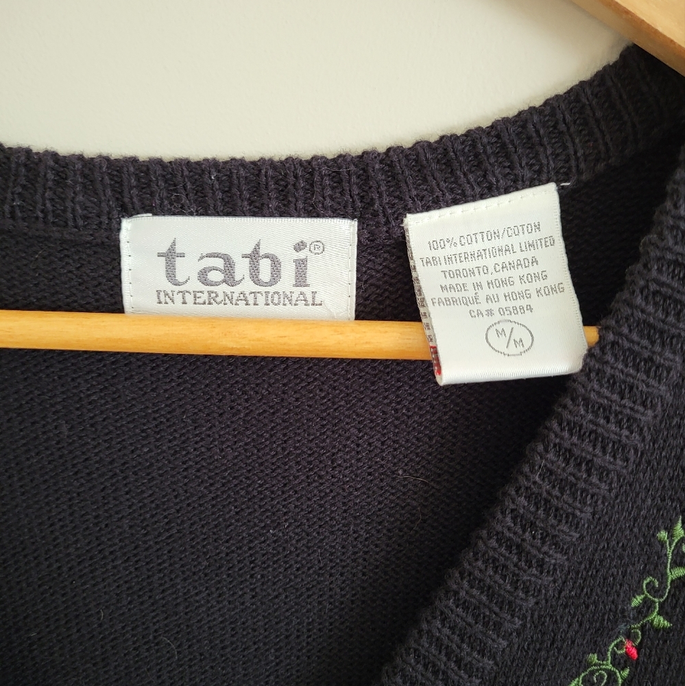 Vintage Floral Embroidered Vest - Picture 4 of 4